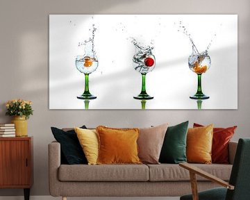 Splash in wine glass | triptych by Emajeur Fotografie