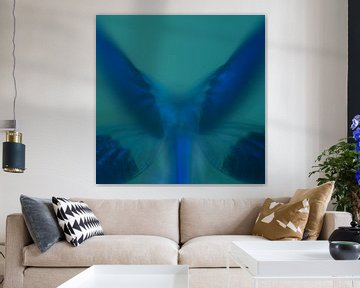 Blauwe Vleugels Weidebeekjuffer Abstract van Nanda Bussers