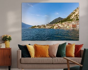 Limone sul Garda sur le lac de Garde en Italie sur Werner Dieterich