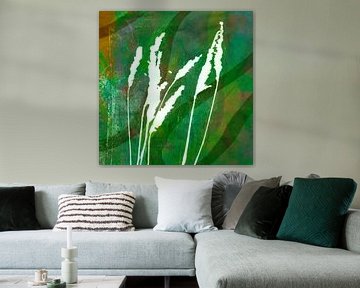 Moderne abstrakte botanische Kunst. Weißes Gras auf grüner und brauner Aquarellfarbe von Dina Dankers