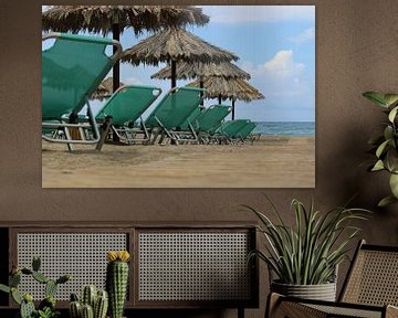 Strandbett Sonnenschirm Griechenland von Patrick van Lent