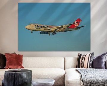 Atterrissage du Boeing 747-400 de Cargolux (LX-TCV). sur Jaap van den Berg