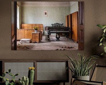Verlaten piano in een verlaten huis van Gentleman of Decay