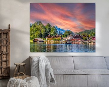 Panoramisch uitzicht over de Königssee in de Berchtesgadener Alpen van Animaflora PicsStock