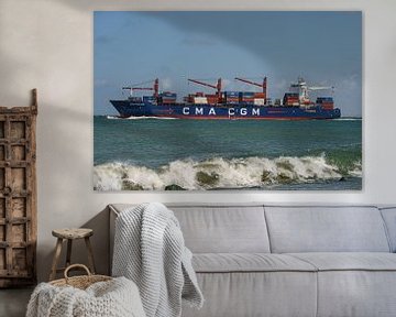 CMA CGM Lome containerschip. van Jaap van den Berg