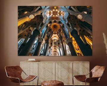 La Sagrada Familia vue de l'intérieur sur Kwis Design