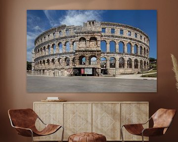 Arène romaine (amphithéâtre) dans le centre de Pula, Croatie sur Joost Adriaanse