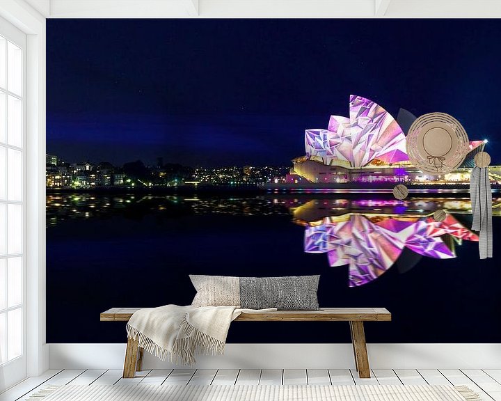 Sfeerimpressie behang: Vivid Sydney Opera House van Guy Florack