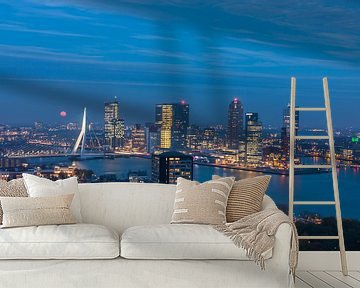 Rotterdam Kop van Zuid in the blue hour van Ilya Korzelius