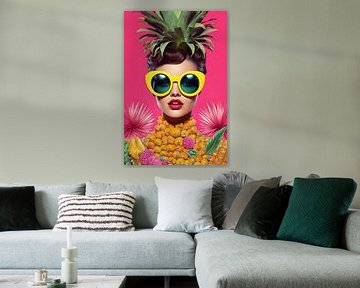 Tropische ananas vrouw in flitsende kleuren van Laila Bakker