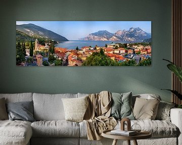 Sommerlicher Blick über Torbole am Gardasee von Voss Fine Art Fotografie