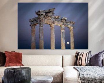 Tempel van Apollo, Side Turkije, bij volle maan by Hilda Koopmans