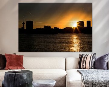 Zonsondergang skyline Rotterdam van Willem Vernes