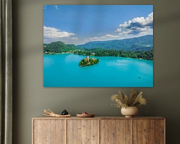 Der Bleder See mit der Insel Bled in Slowenien im Frühling von Sjoerd van der Wal Fotografie