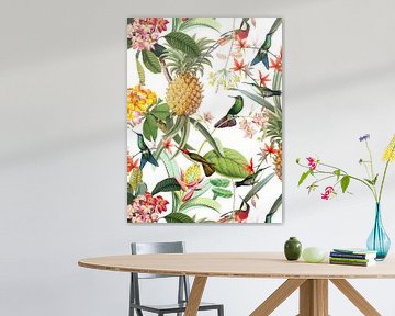 Kolibries in de exotische fruit- en bloemenjungle van Floral Abstractions