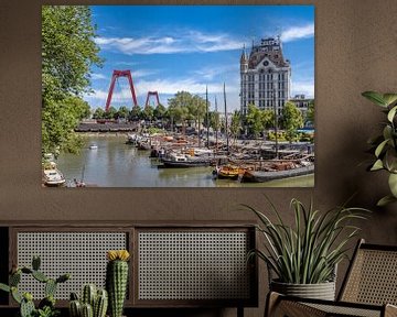 ROTTERDAM Willemsbrug en Witte Huis aan de historische Oude Haven van Melanie Viola