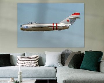 Flyby Mikoyan-Gurevich Mig-17F Fresco. van Jaap van den Berg