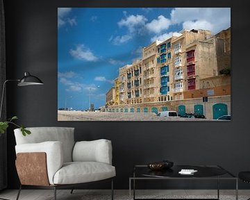 Fassade eines Wohnhauses in Malta