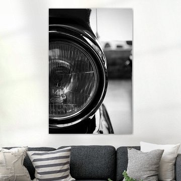 Klassischer Scheinwerfer in Schwarz und Weiß