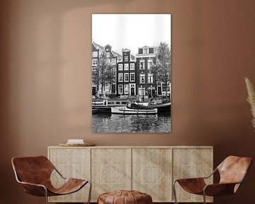 Grachtenpanden Amsterdam | Zwart-wit fotoprint | Nederland reisfotografie van HelloHappylife