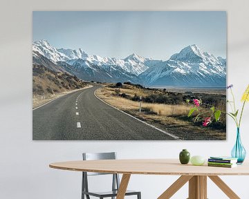 The winding road towards Mount Cook, New Zealand