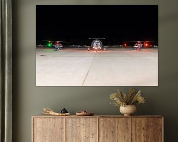 Een deel van de vloot van Guardian Air op het platform van Flagstaff Airport, AZ. van Jimmy van Drunen