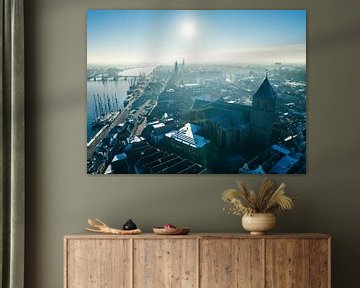 Vue de Kampen au lever du soleil avec le Buitenkerk à la rivière IJssel sur Sjoerd van der Wal Photographie