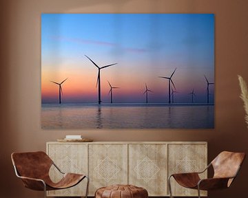 Windturbinen in einem Offshore-Windpark bei Sonnenuntergang von Sjoerd van der Wal Fotografie
