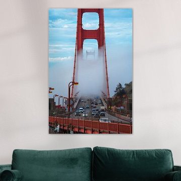Golden Gate Bridge bedekt met mist