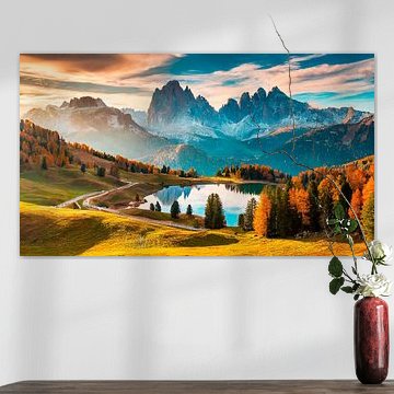 Dolomiti landschap met meer