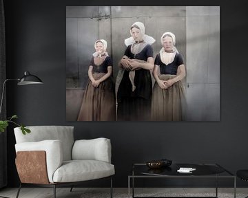 Drie Zeeuwse meisjes in lokale dracht van Walcheren (portret uit 1925) van Affect Fotografie