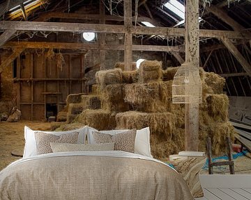 Hayloft by Willem Laros | Reis- en landschapsfotografie