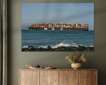 Das Containerschiff MSC Venice. von Jaap van den Berg