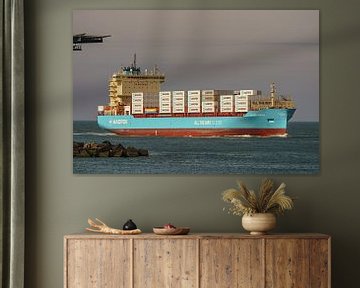 Umweltfreundliches Schiff von Maersk: Laura Maersk. von Jaap van den Berg