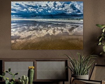 seascape with dark clouds sur eric van der eijk