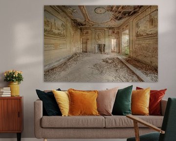 Verlaten Italiaanse villa met fresco's van Wesley Van Vijfeijken