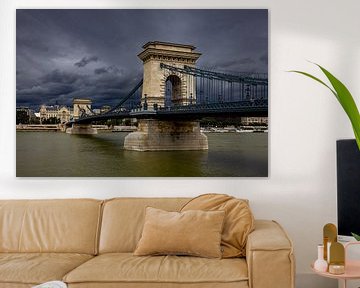 Le pont des chaînes au-dessus du Danube à Budapest sur Roland Brack