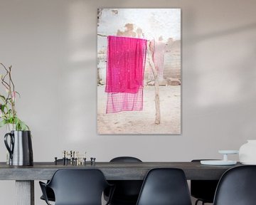 Good For All 1 - Pink Sarong van Tessa Jol Photography