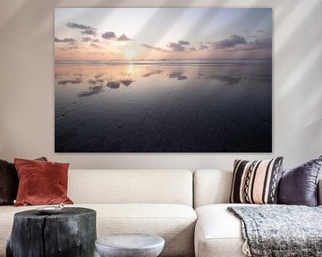 Lever de soleil sur la plage avec reflet. Bali, Kuta sur Fotos by Jan Wehnert