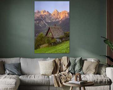 Holzhaus in Srednji vrh in der Nähe des Triglav NP von Sander Groenendijk