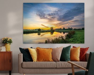 Vecht rivier tijdens zonsopkomst in de herfst in Overijssel van Sjoerd van der Wal Fotografie