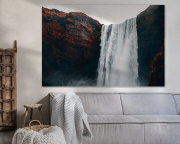 Wasserfall Skógafoss in Island von Inez Nina Aarts