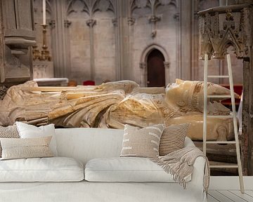 Grafmonumnent in de basiliek Saint Nazaire in Carcassonne in Frankrijk