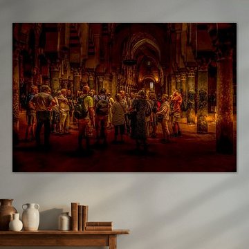 "The lecture" at the famous Mezquita de Cordoba!