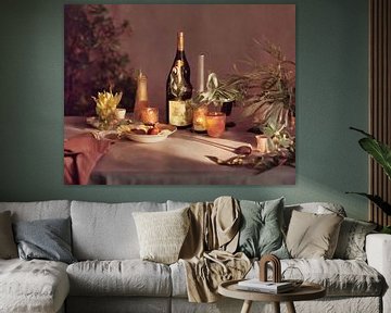 Nature morte sur une table avec des fleurs, des bougies et du vin sur The Digital Artist