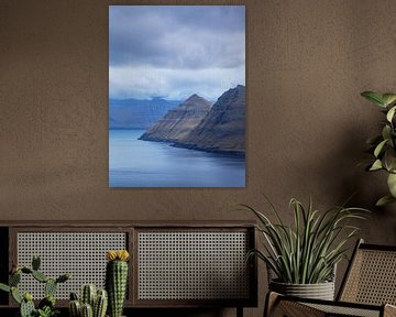 Vue sur le fjord Funningsfjørður sur l'île féroïenne d'Eys sur Rico Ködder