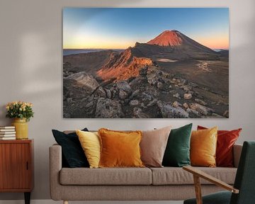 Nouvelle-Zélande Mount Ngaruhoe avec l'incandescence des Alpes sur Jean Claude Castor