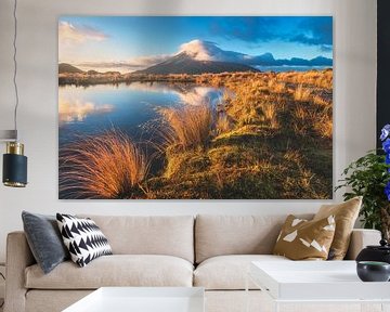 Nieuw-Zeeland Mount Taranaki zonsopgang van Jean Claude Castor