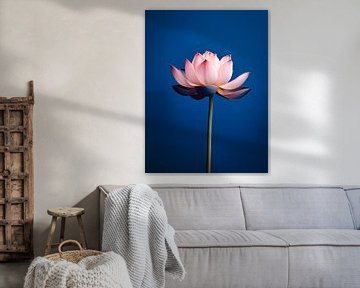 Lotusblumen-Porträt von Virgil Quinn - Decorative Arts