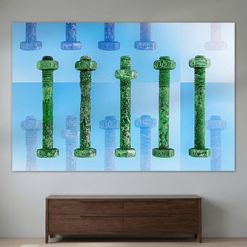 Grüne rostige Schrauben